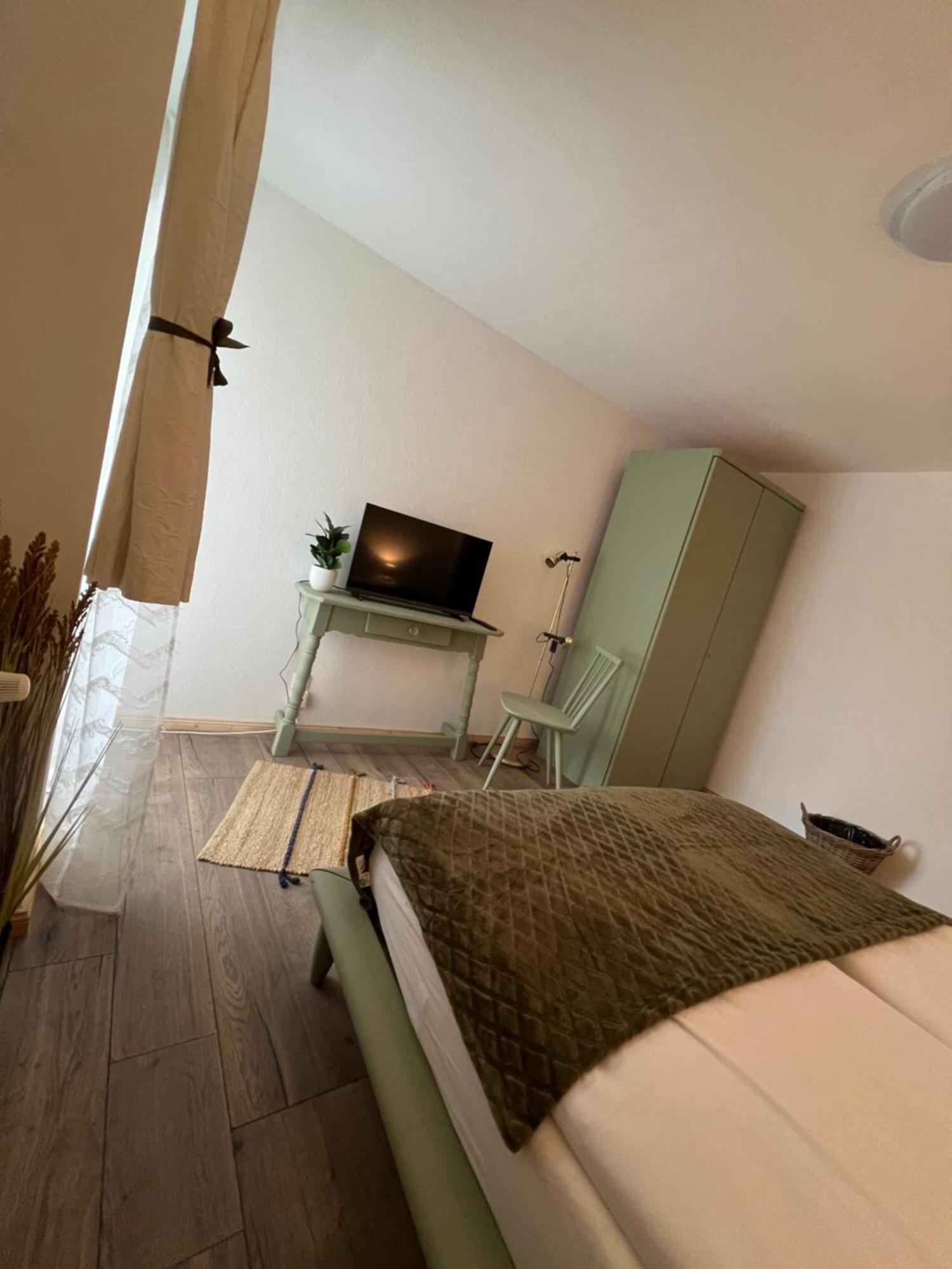 Haus Zum Guten Hirten Steinsfeld Zewnętrze zdjęcie