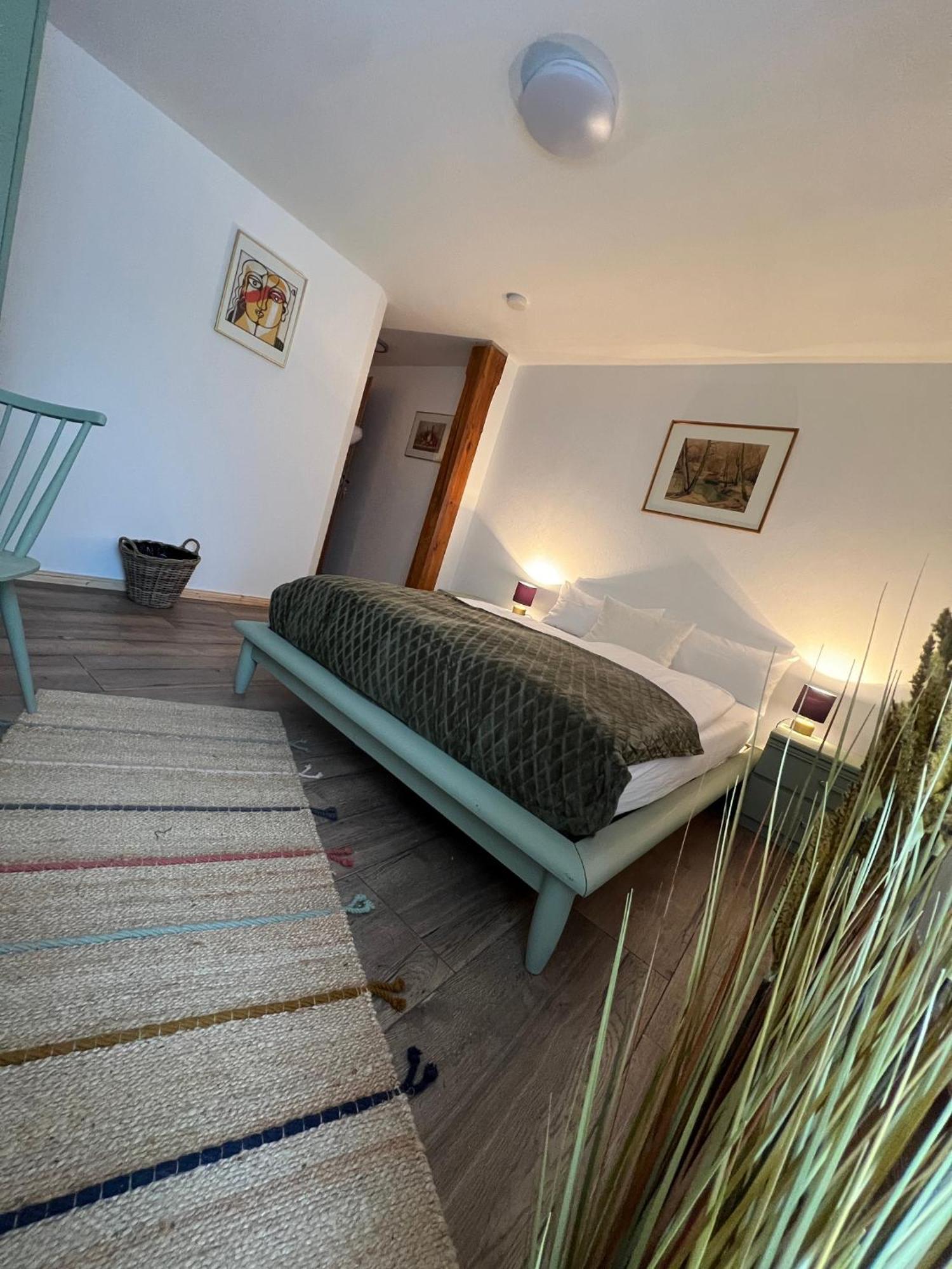 Haus Zum Guten Hirten Steinsfeld Zewnętrze zdjęcie
